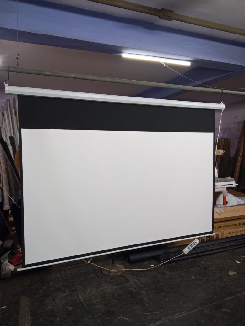 Projection Screen